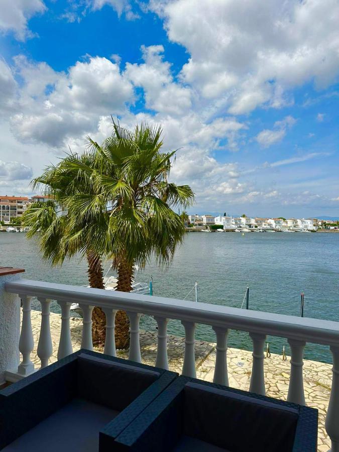 Apartamento En El Canal De Empuriabrava II Apartman Kültér fotó